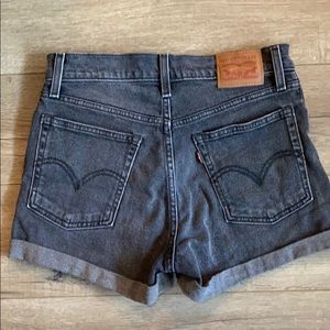Levi’s High-Waisted denim shorts